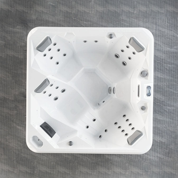 Jacuzzi Hydra 200 com design compacto e furos visíveis.