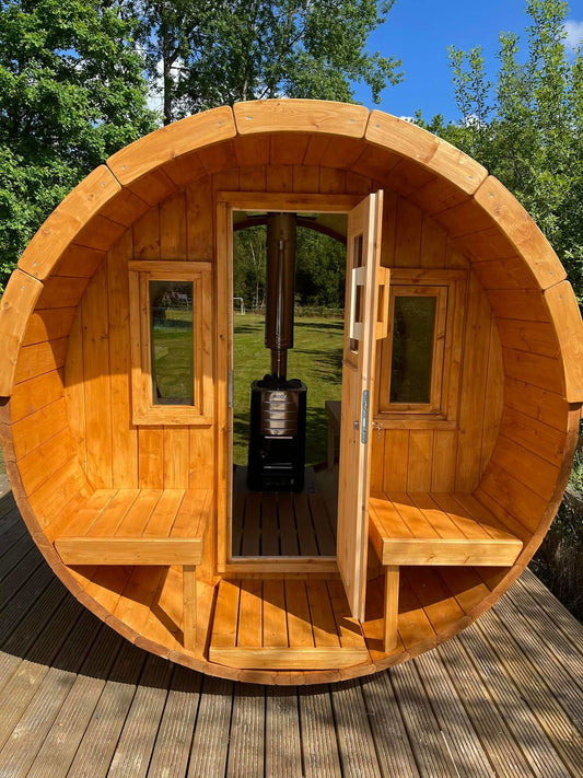 Sauna Exterior Barrel 250 cilíndrica com porta de vidro.