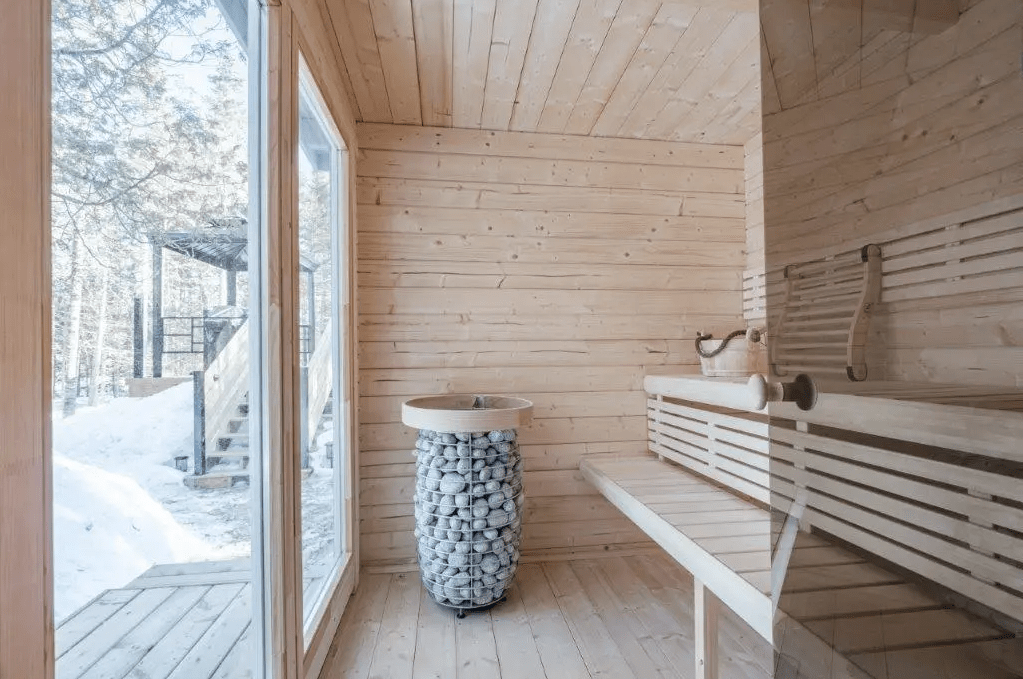 Sauna Exterior Nordica com design escandinavo e vestiário.