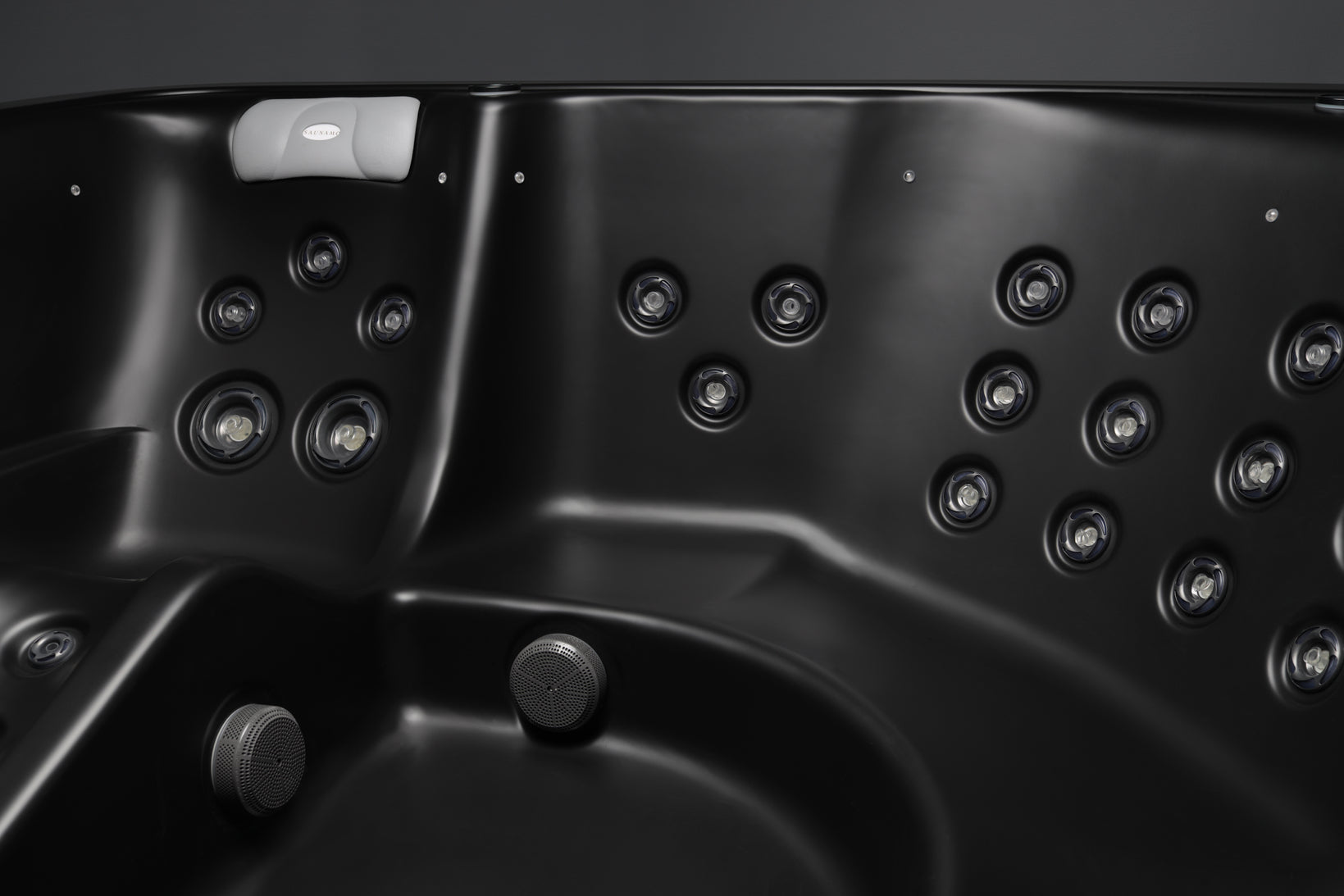 Spa Exterior Vellamo Black - Saunamo